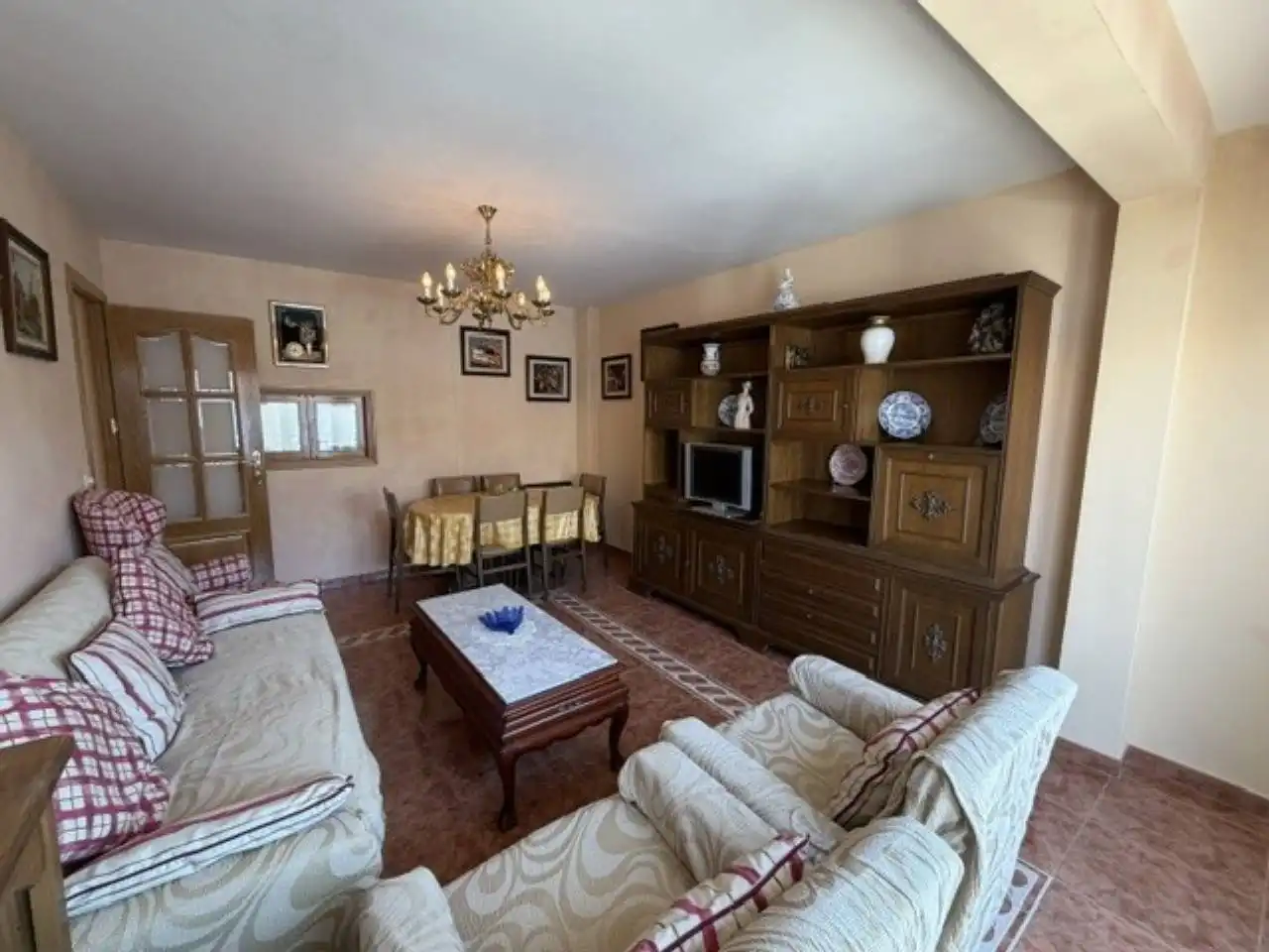 Living room of Flat for rent in Buitrago del Lozoya  with Heating and Furnished