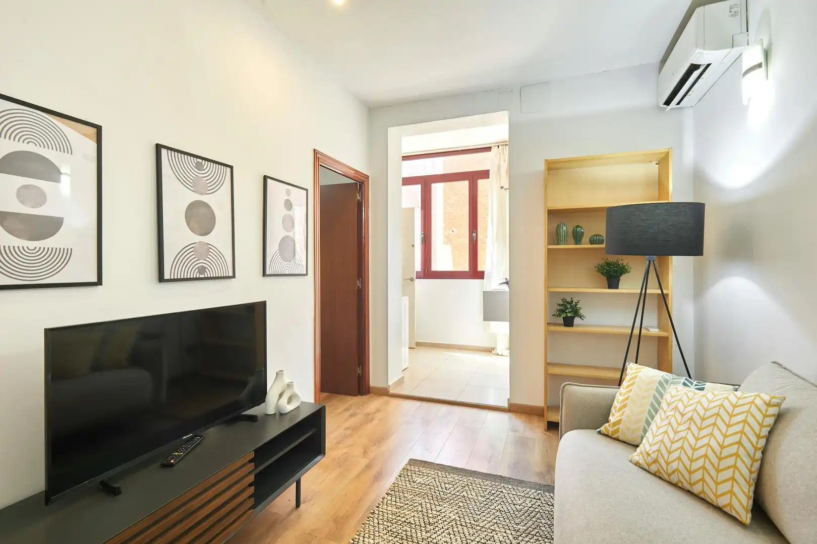 Living room of Flat for rent in Barcelona  with Air Conditioner, Heating and Furnished