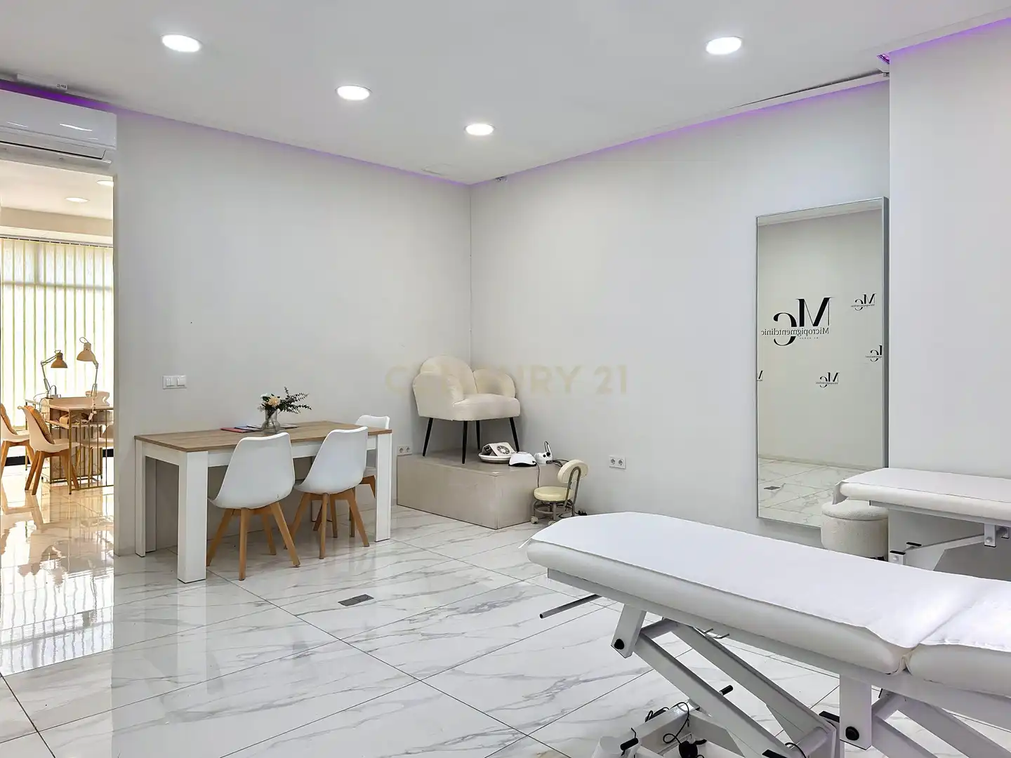 Commercial properties for transfer in Torremolinos  with Air Conditioner