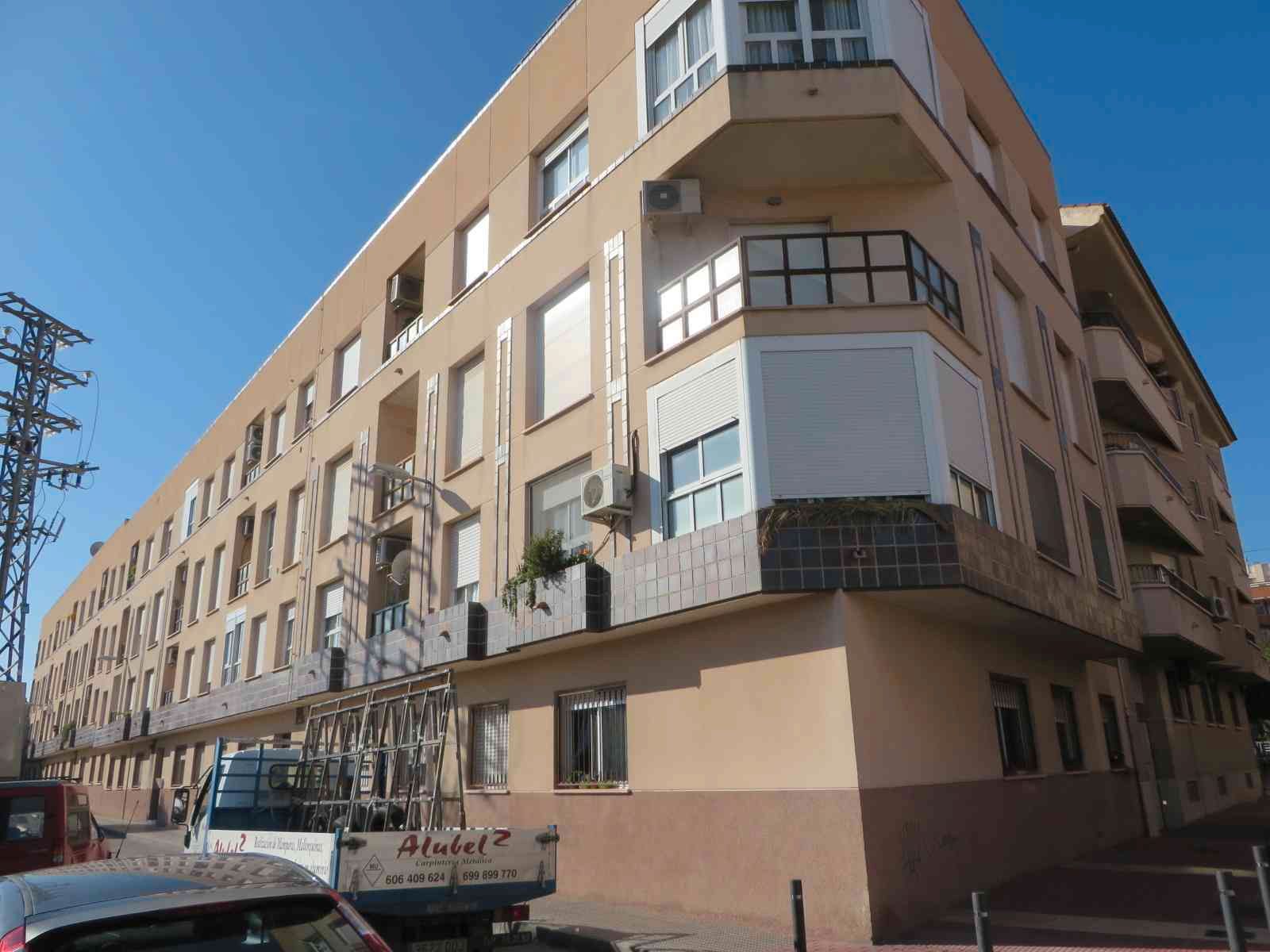 Vista exterior de Piso en venta en  Murcia Capital