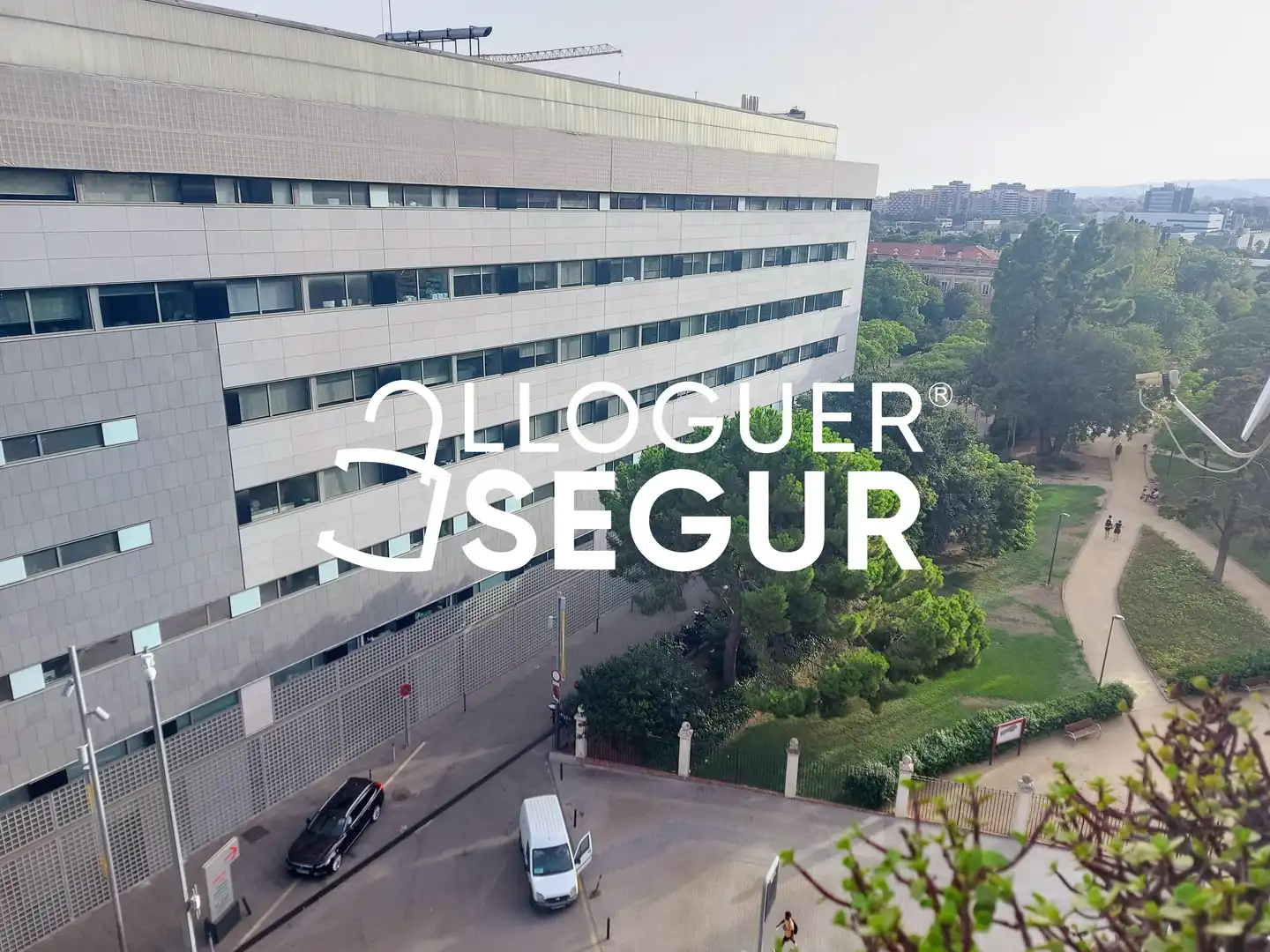 Piso de alquiler en Barcelona con Aire acondicionado, Calefacción y Terraza