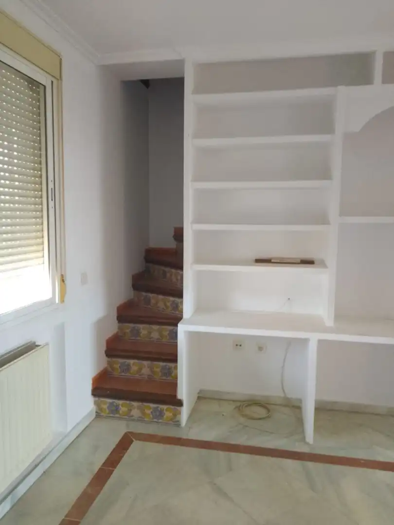 Casa o chalet en venta en Dos Hermanas con Jardín privado, Terraza y Balcón