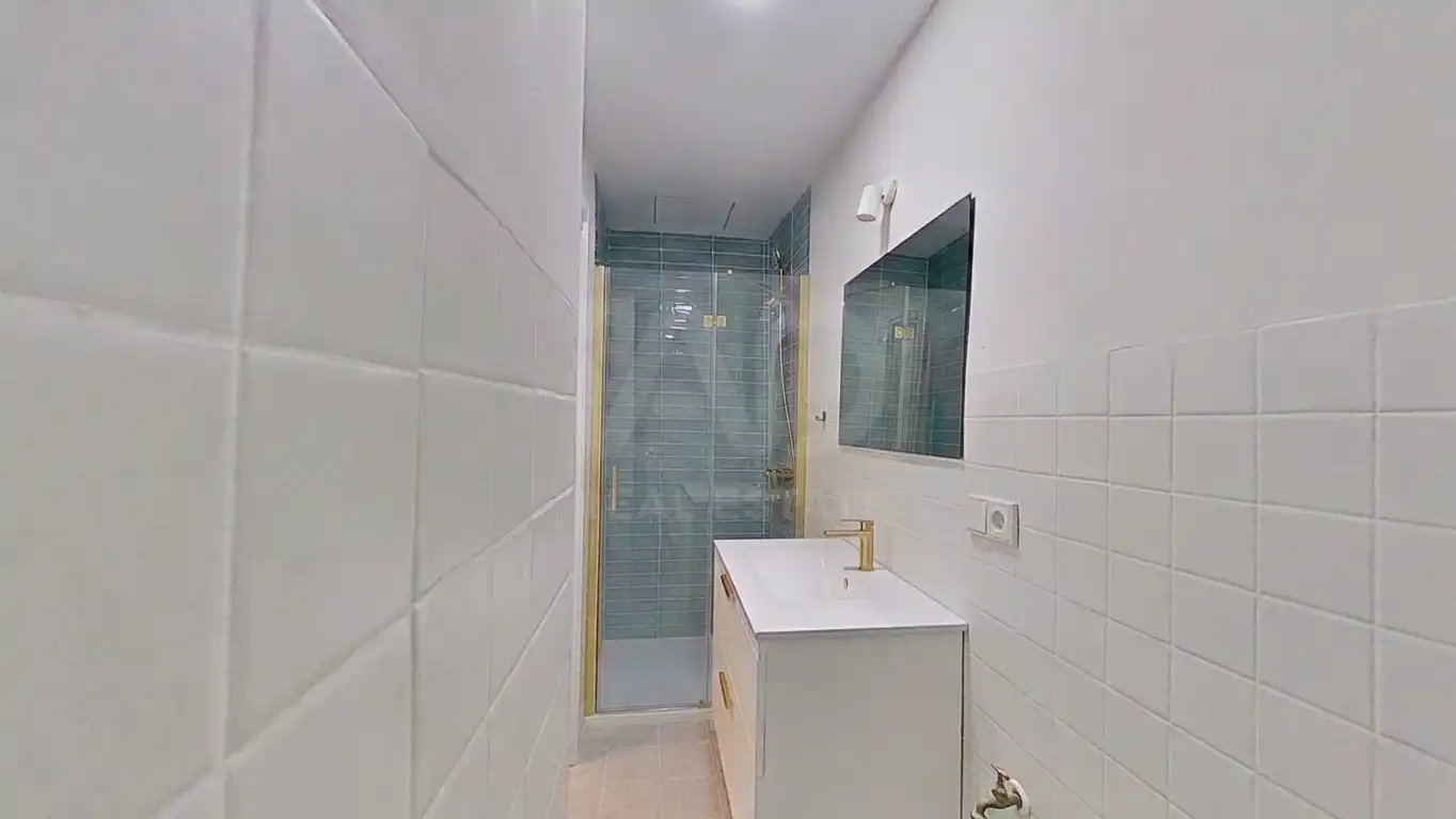 Baño de Piso en venta en Rota