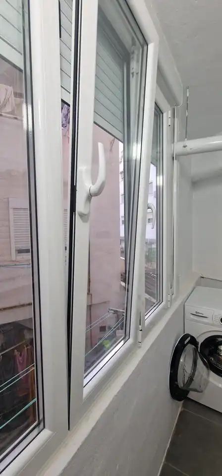 Exterior view of Flat for sale in Zaragoza  with Heating, Terrace and Furnished