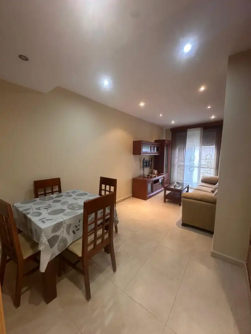 Sala de estar de Apartamento en venta en Don Benito con Jardín privado, Trastero y Amueblado