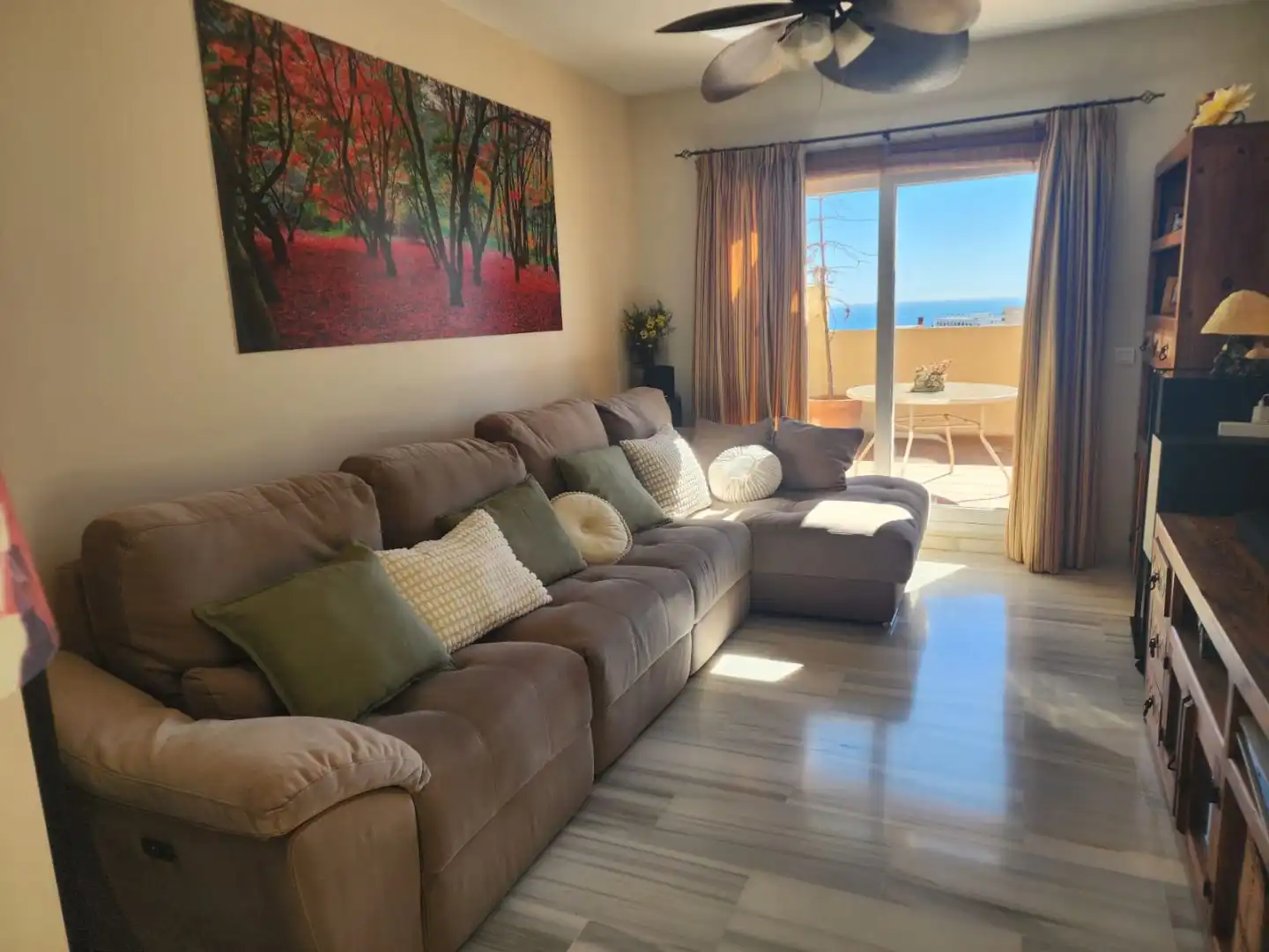 Living room of Attic for sale in El Pinillo 