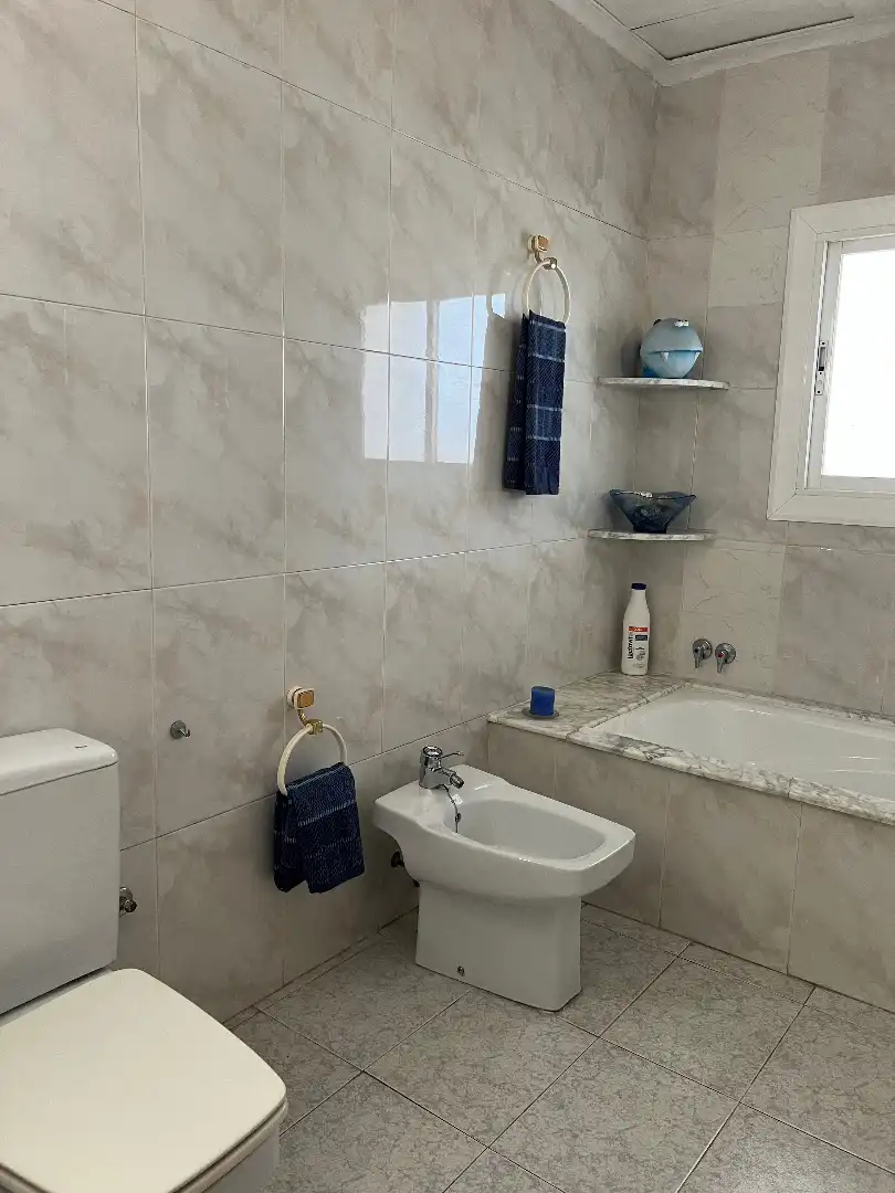 Bany de Casa o xalet en venda en Mataró amb Aire condicionat, Jardí privat i Terrassa