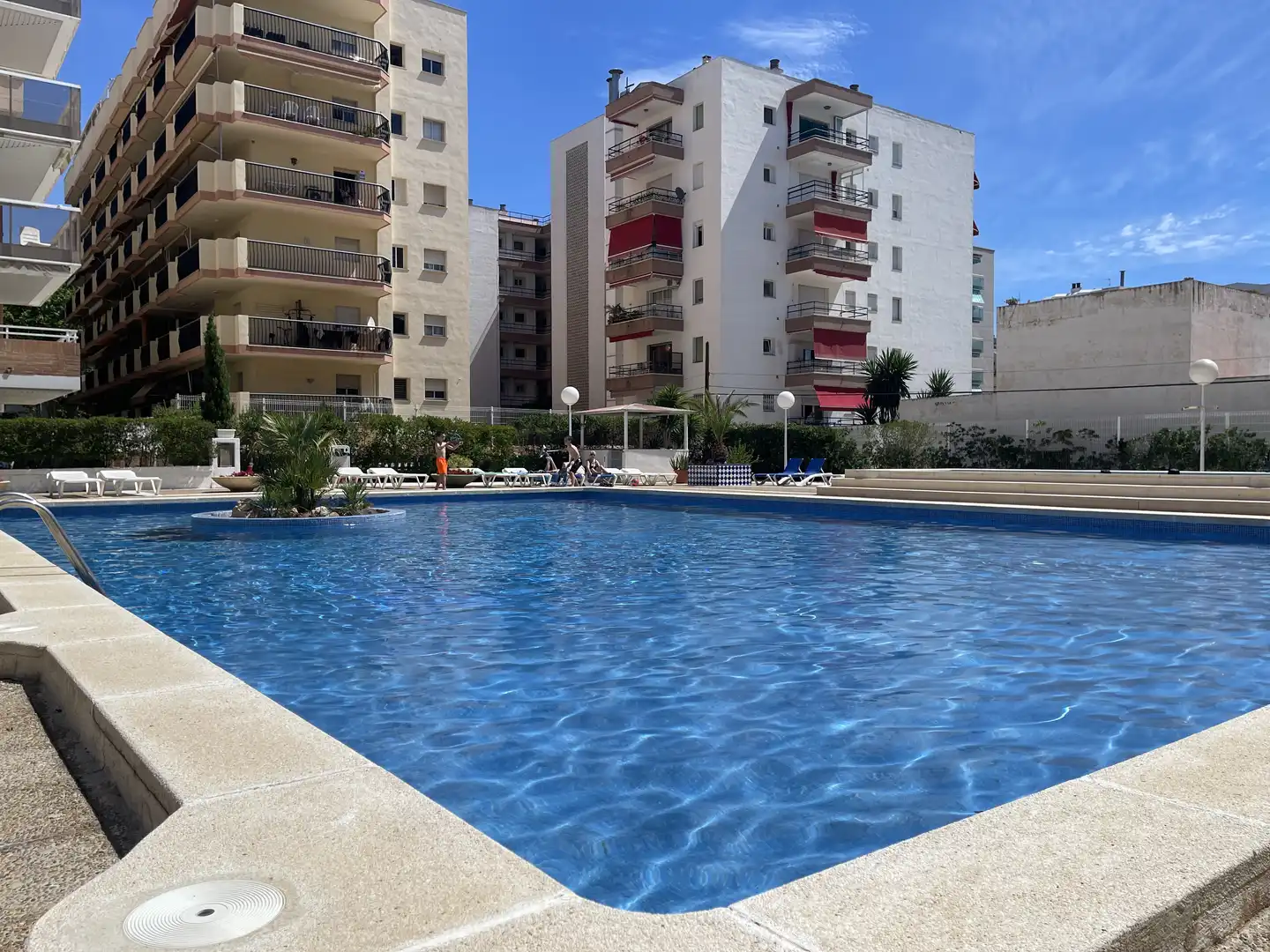 Mini appartamento con piscina in affitto a Passeig de Jaume I 21, imagen 17