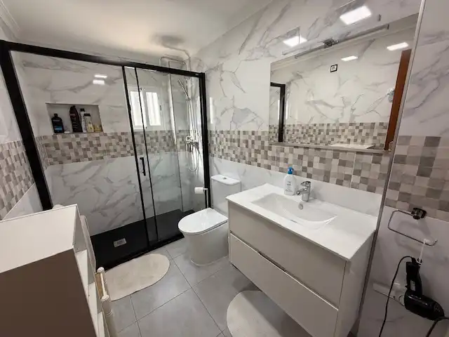 Baño de Casa o chalet en venta en Alzira con Aire acondicionado, Jardín privado y Terraza