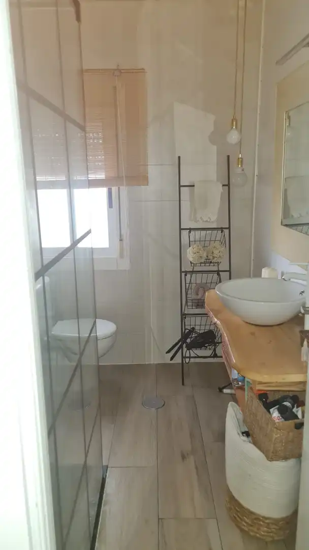 Badezimmer von Maisonette zum Verkauf in Talavera de la Reina mit Klimaanlage, Heizung und Parkett