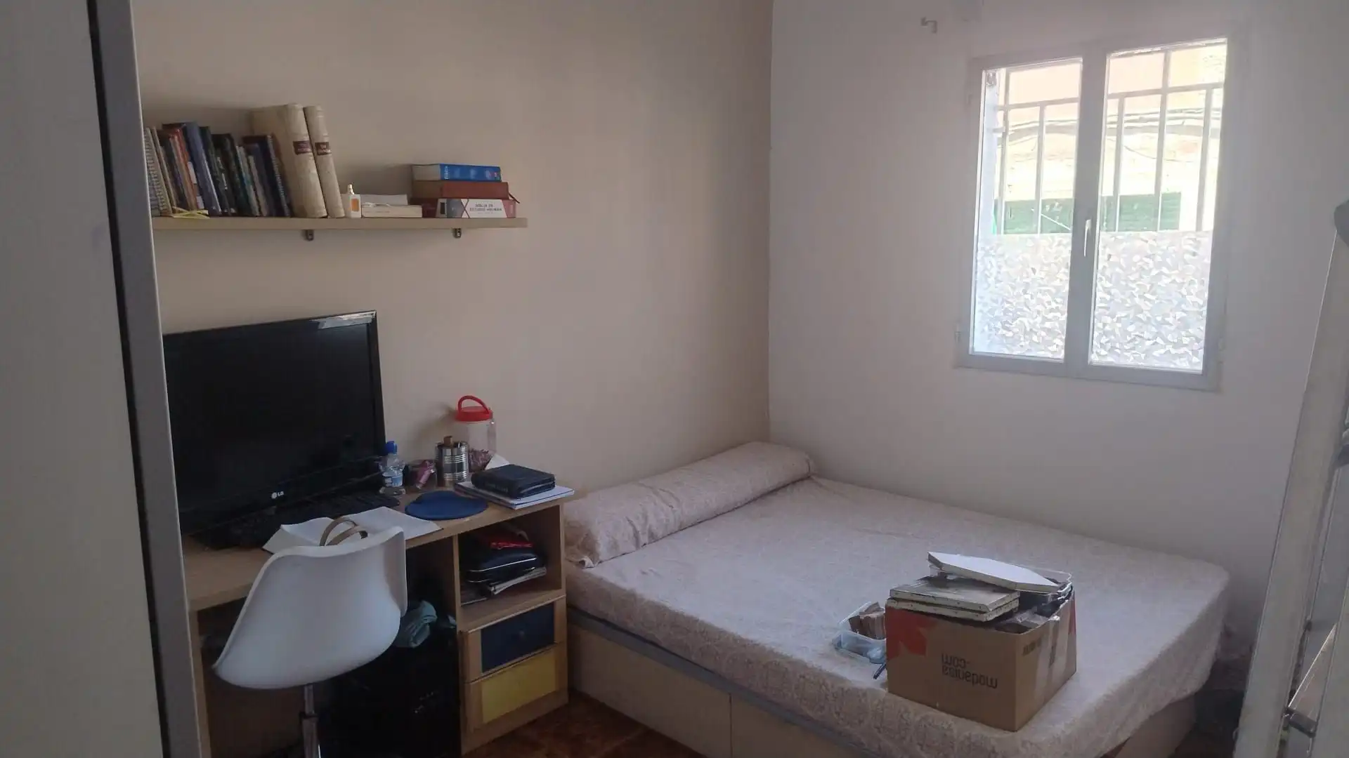 Dormitori de Casa o xalet en venda en Zaragoza