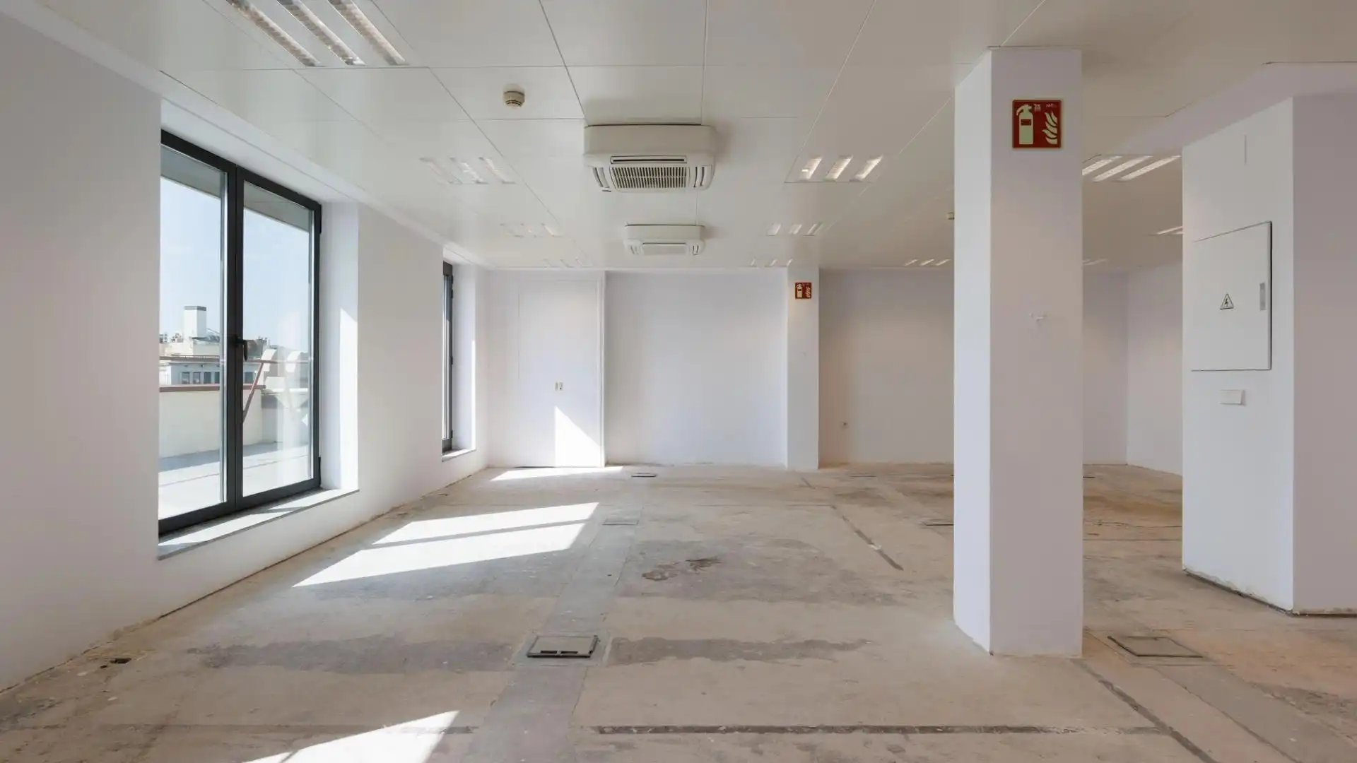 Oficina de alquiler en Barcelona con Aire acondicionado, Calefacción y Terraza