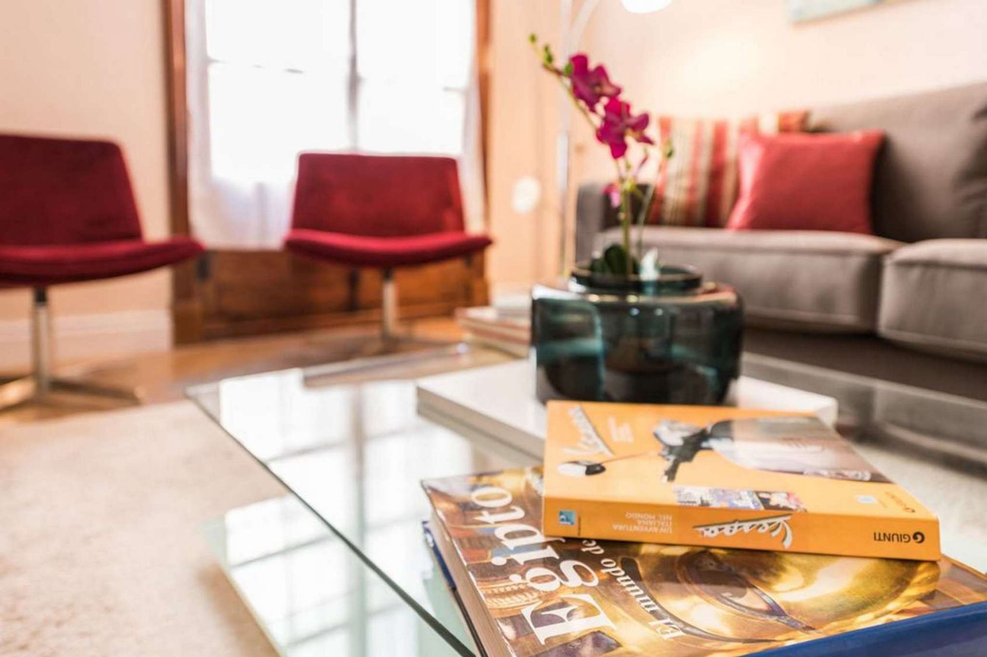 Living room of Flat to rent in Bilbao   with Air Conditioner, Storage room and Furnished