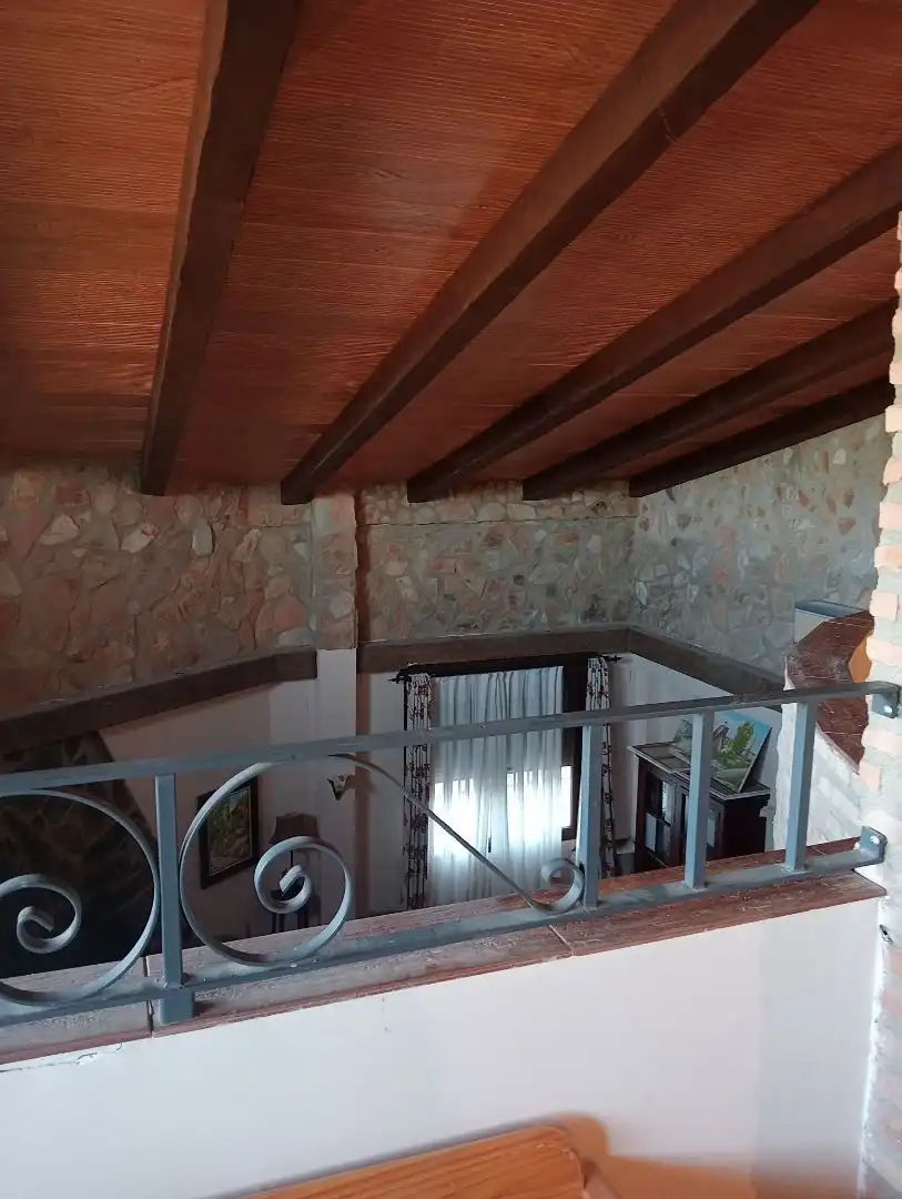 Casa o xalet en venda en Linares amb Aire condicionat, Calefacció i Jardí privat