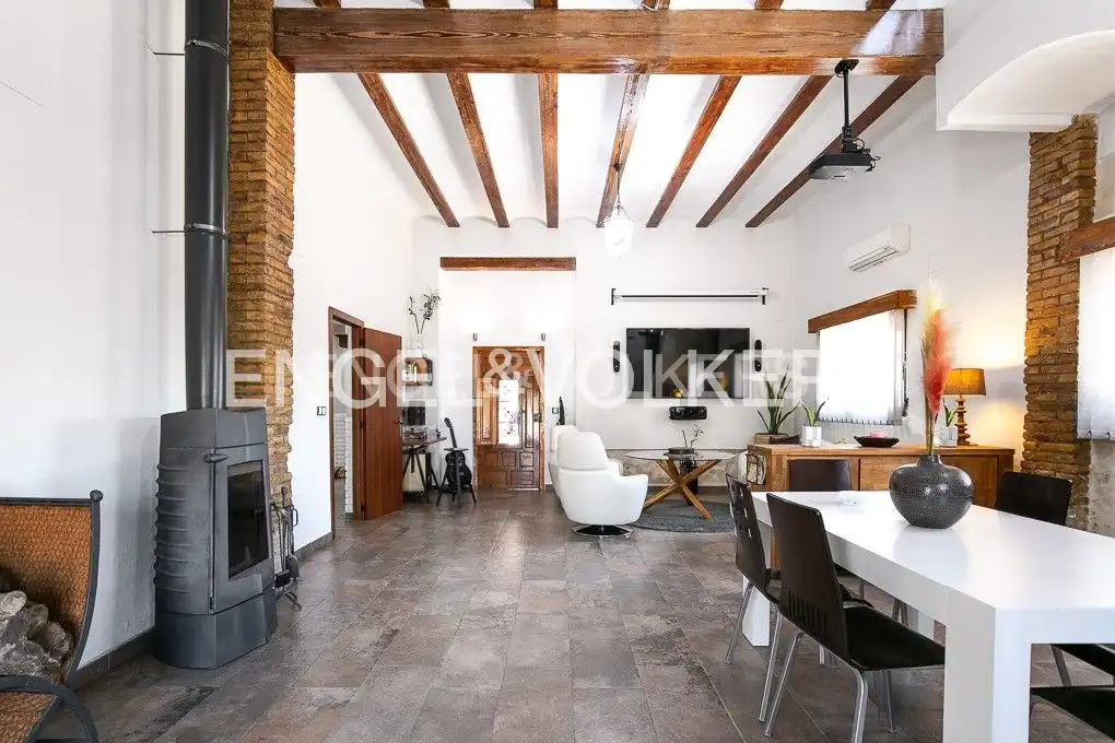 Sala de estar de Casa o chalet en venta en Valencia con Aire acondicionado, Calefacción y Jardín privado