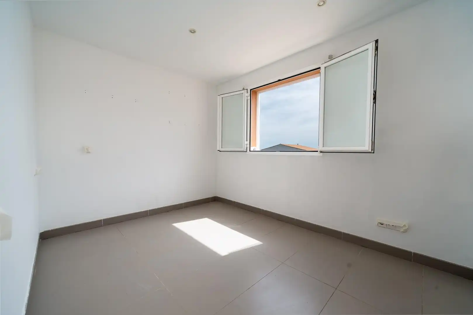 Schlafzimmer von Einfamilien-Reihenhaus zum Verkauf in Felanitx mit Klimaanlage, Terrasse und Abstellraum