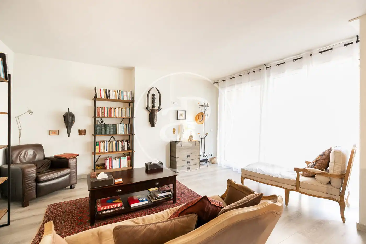 Sala de estar de Piso en venta en Barcelona con Aire acondicionado, Calefacción y Jardín privado