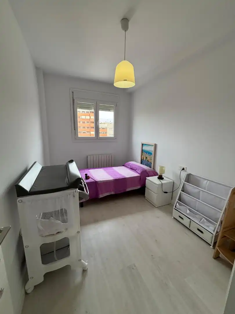 Bedroom of Flat for rent in Granada  with Air Conditioner, Heating and Terrace