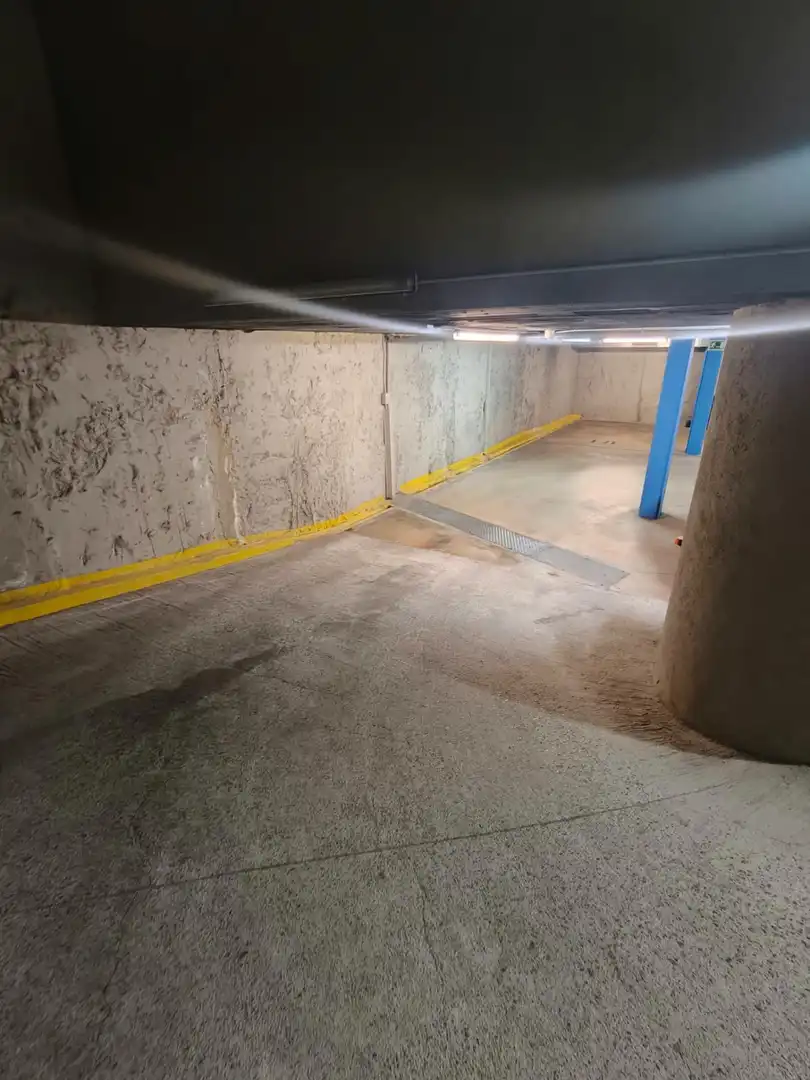 Einzelparkplatz zum Verkauf in Carrer de Benet de Moxó, imagen 8