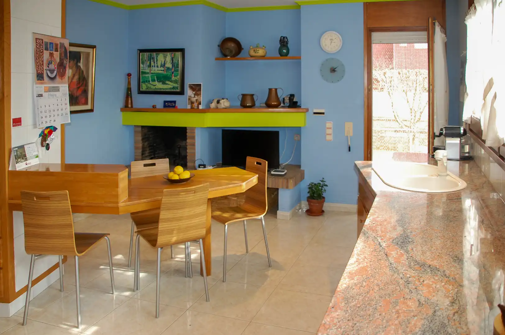 Houses for sale in Carretera Santa Pau, Olot
