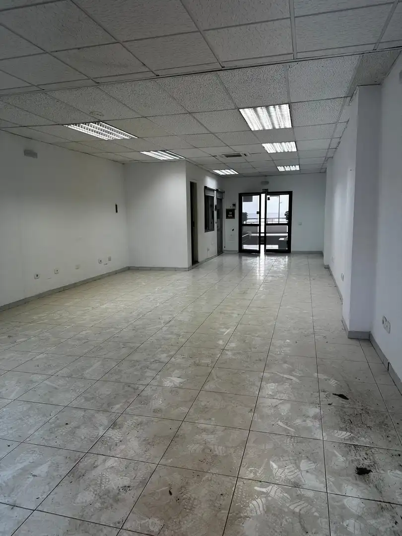Oficina en venta en Arrecife con Aire acondicionado