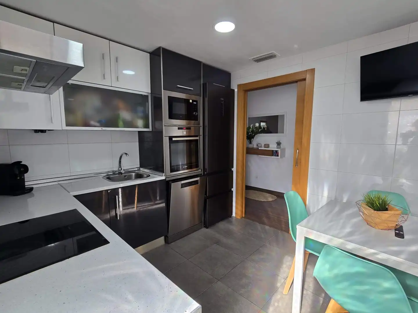 Cocina de Piso en venta en Crevillent con Aire acondicionado, Terraza y Piscina comunitaria