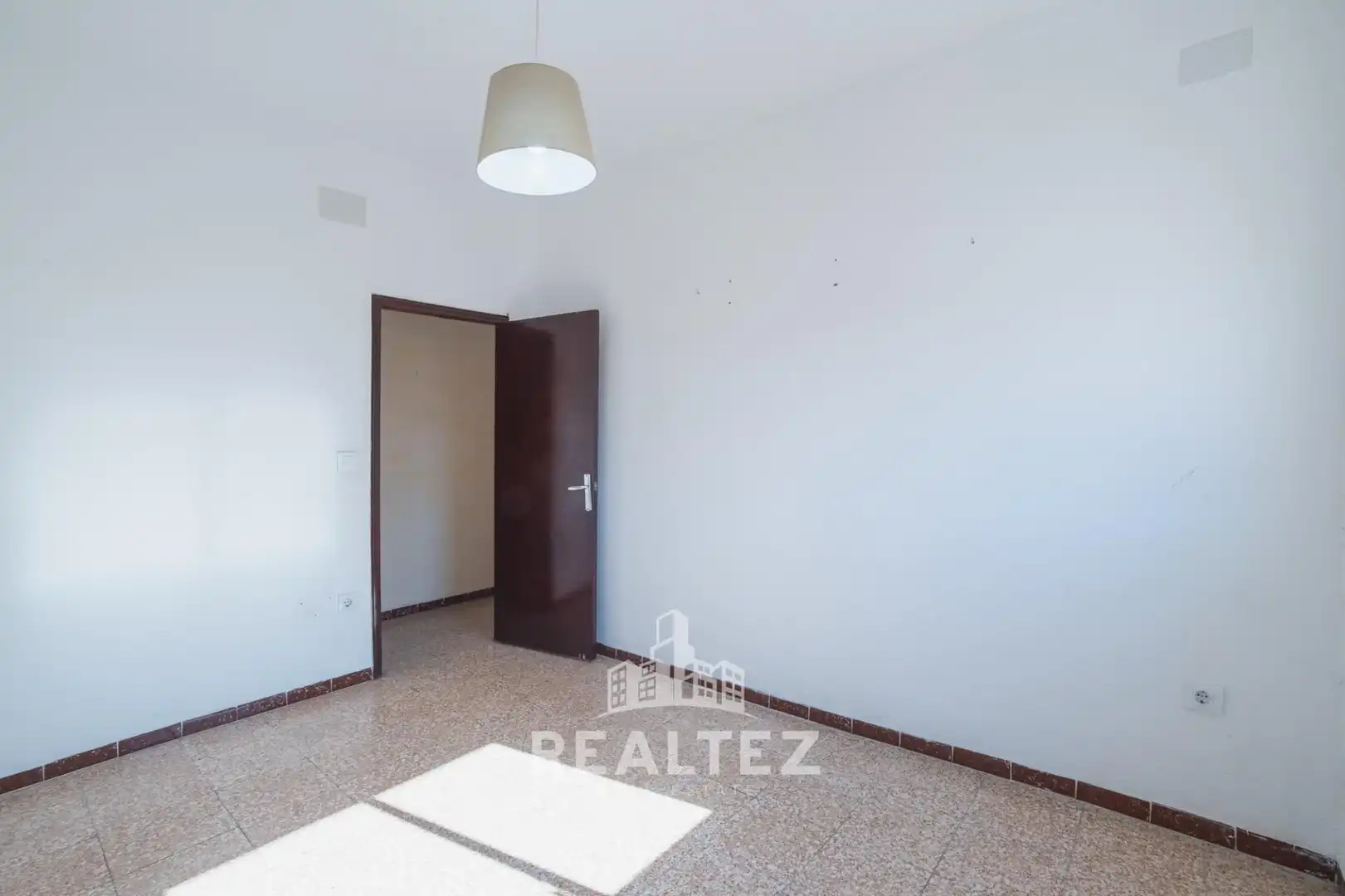Bedroom of Flat for sale in Jerez de la Frontera  with Terrace, Balcony and Alarm