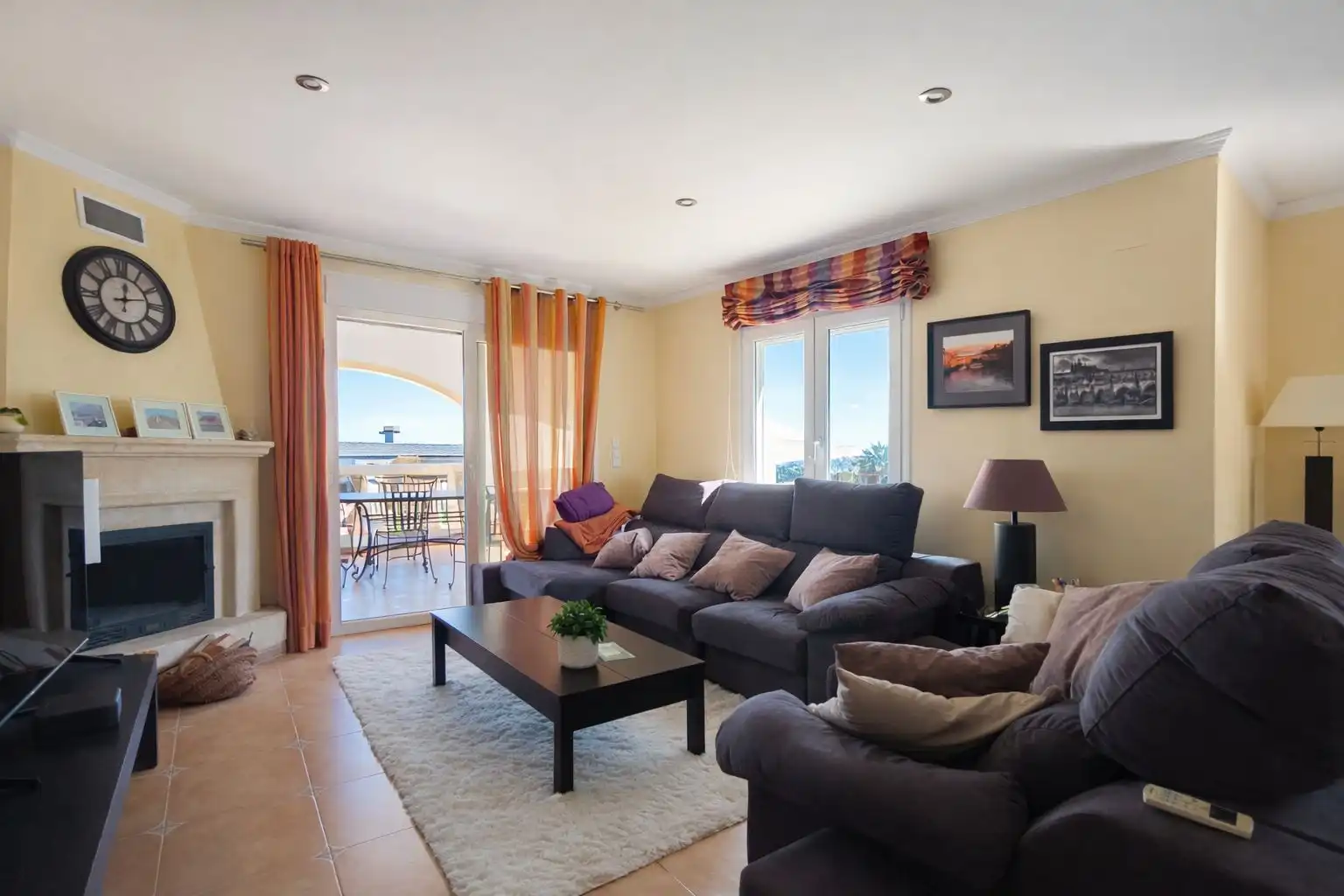 Detached house with pool for sale in El Montgó, imagen 7