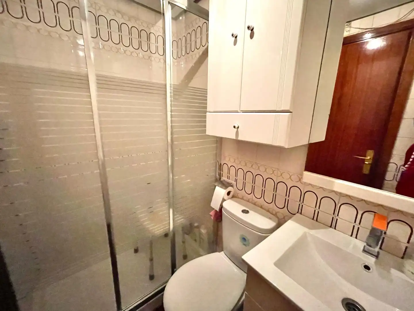 Baño de Piso en venta en Bilbao  con Calefacción, Amueblado y Balcón