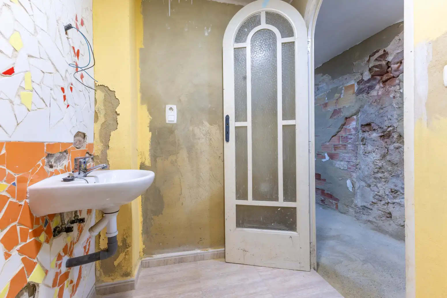 Baño de Casa o chalet en venta en Algar de Palància con Parquet, Terraza y Trastero