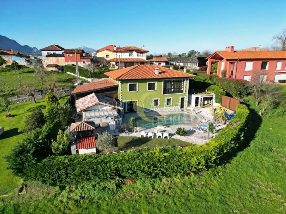 Jardín de Casa o chalet en venta en Llanes con Calefacción, Jardín privado y Terraza