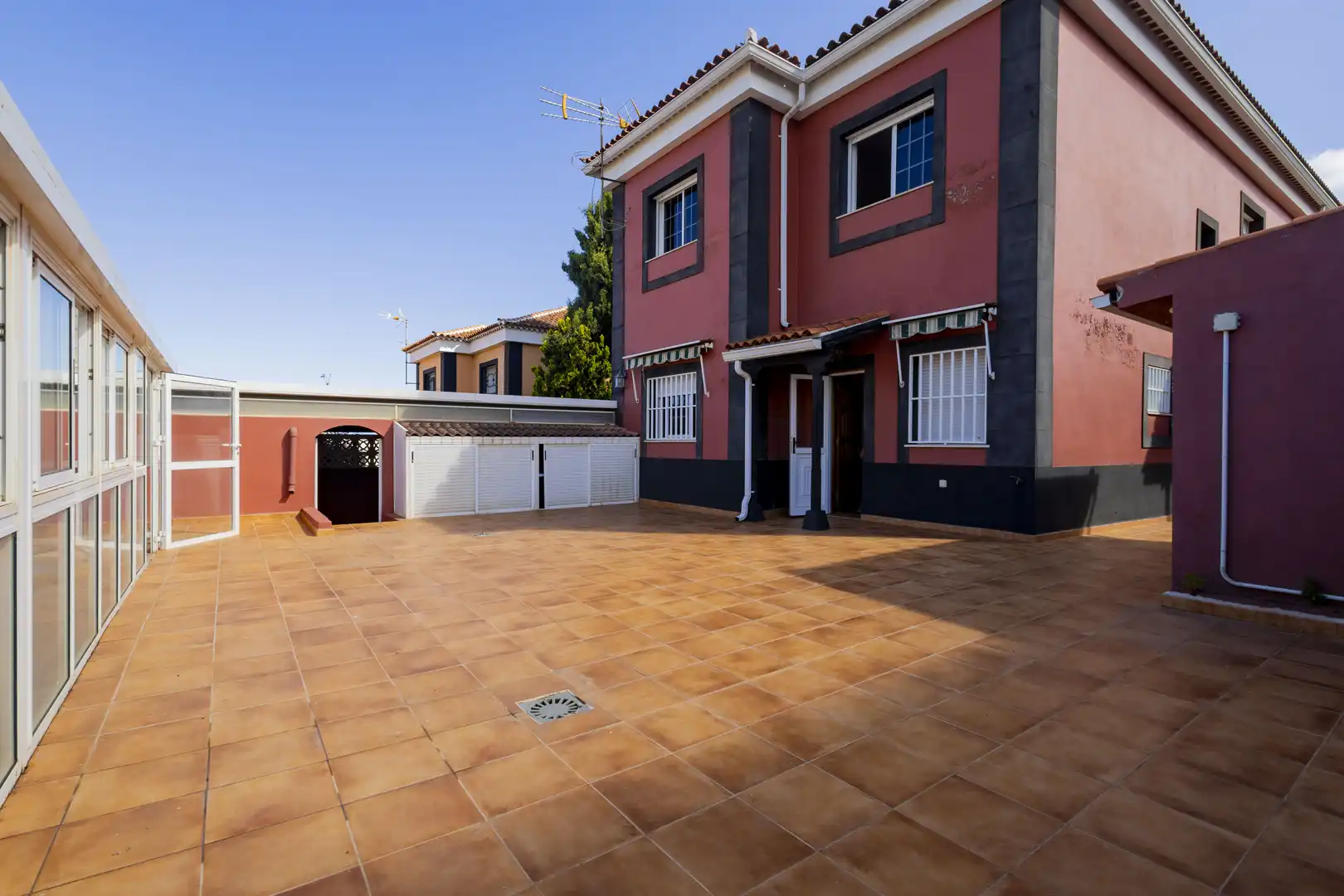 Vista exterior de Casa o chalet en venta en Tacoronte con Jardín privado, Terraza y Piscina