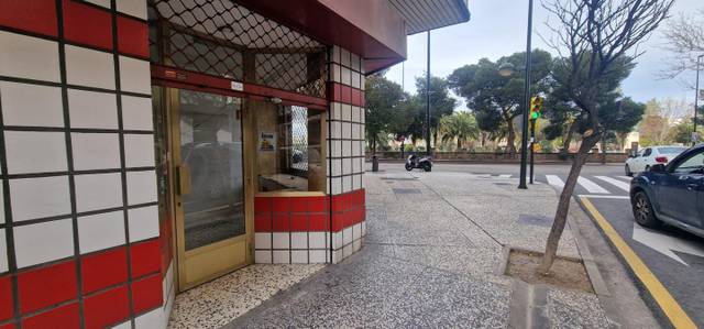 Local comercial en Alquiler en De Pedro Lapuyade en Barrio de San José