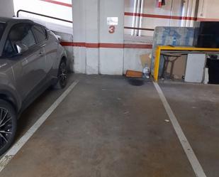 Parkplatz von Garage miete in Olot