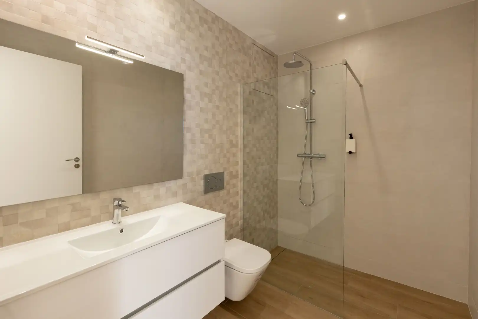 Baño de Casa o chalet en venta en Arenys de Mar con Aire acondicionado, Calefacción y Terraza