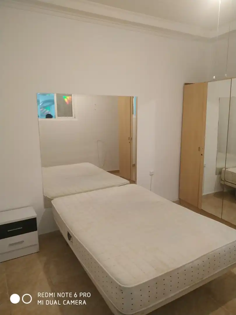 Schlafzimmer von Wohnung zur Miete in Alicante / Alacant mit Möbliert