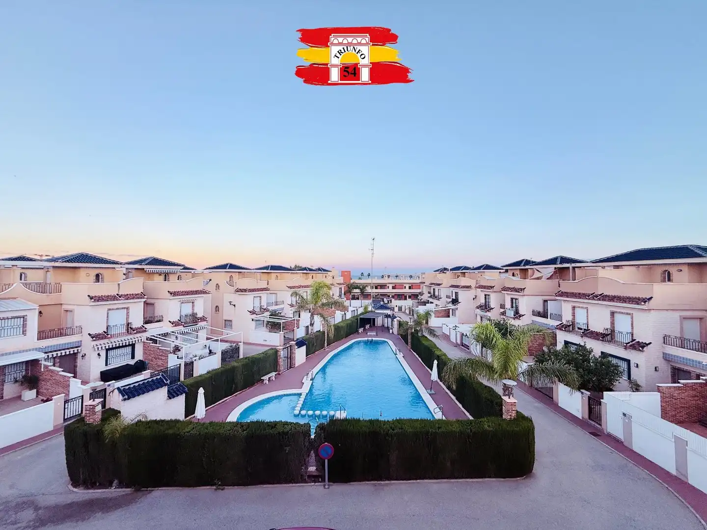 Piscina de Casa o chalet en venta en Pilar de la Horadada con Aire acondicionado, Jardín privado y Terraza
