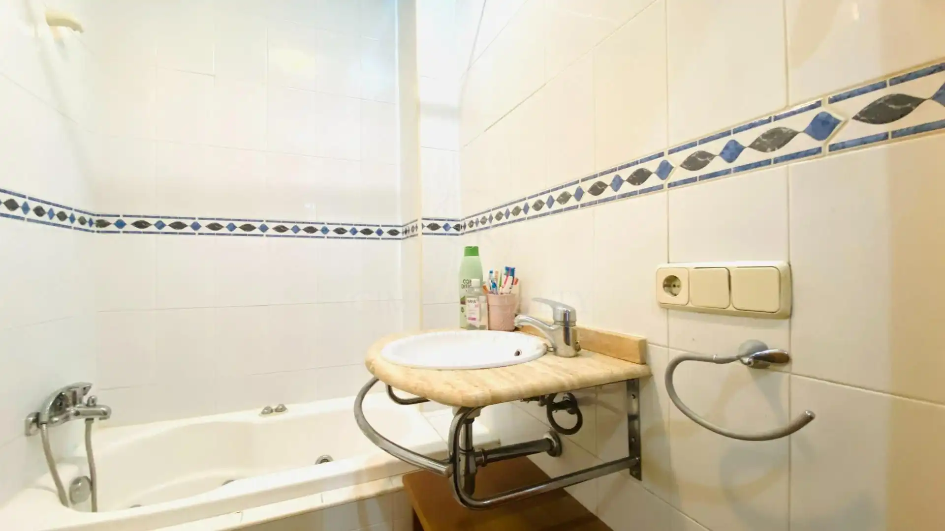 Baño de Piso en venta en La Nucia