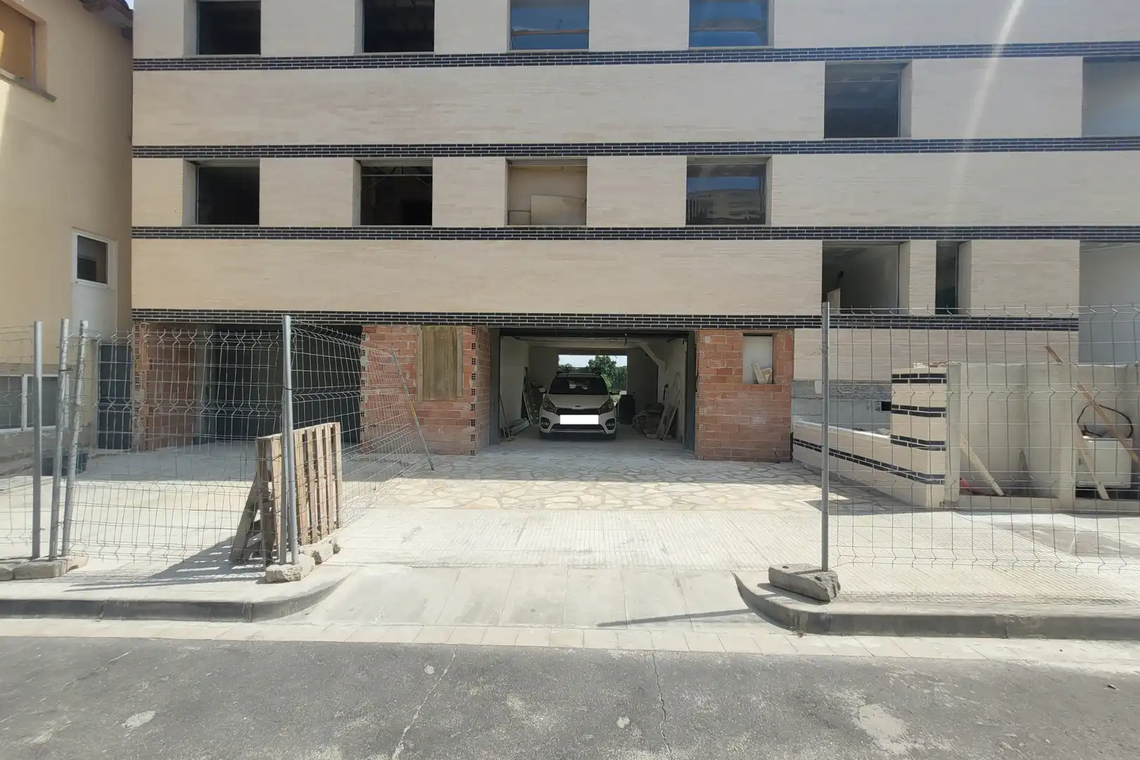 Casa d'obra nova amb terrassa en venda a Carrer Balenyà, imagen 38