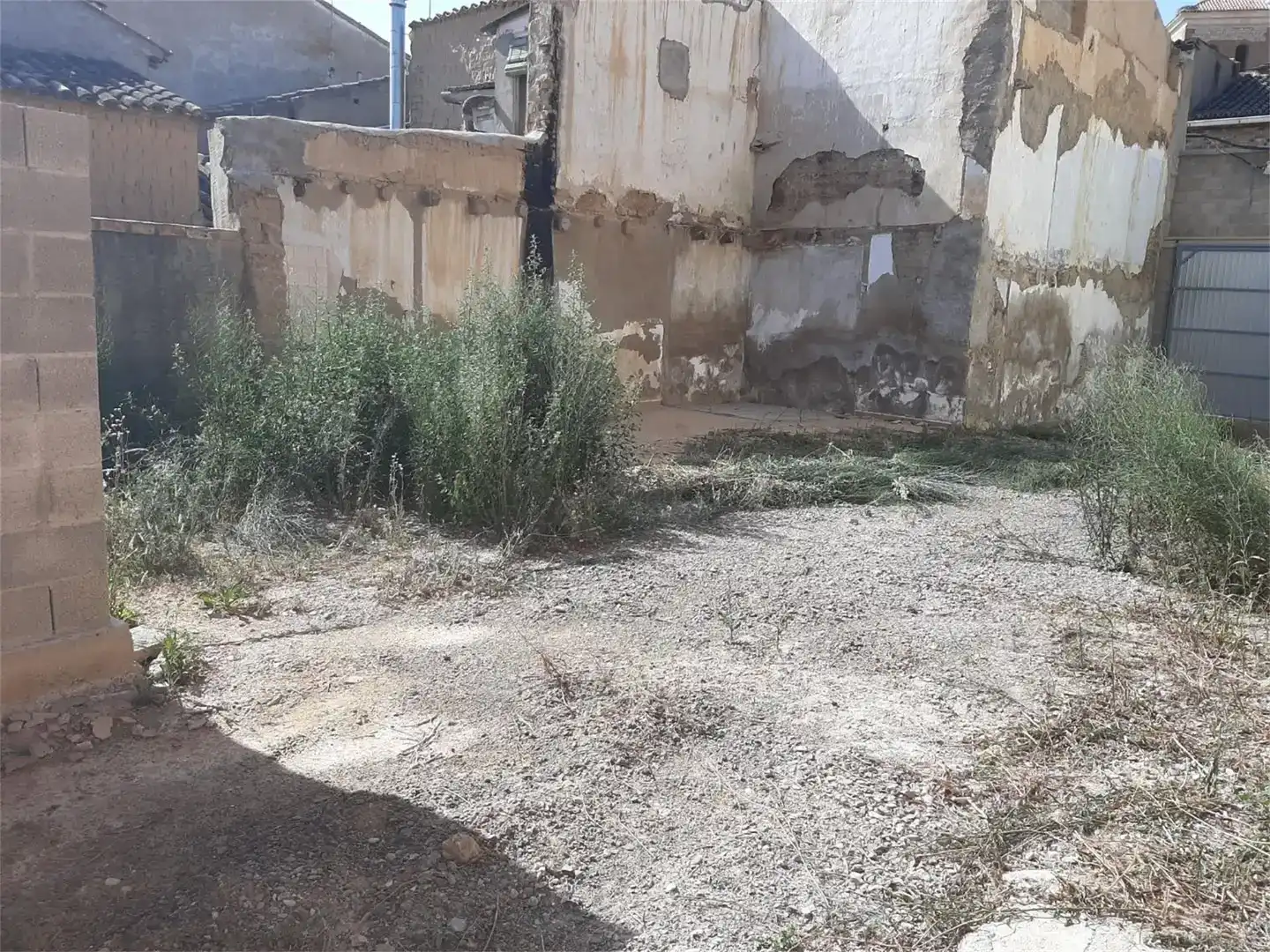 Land for sale in Sena