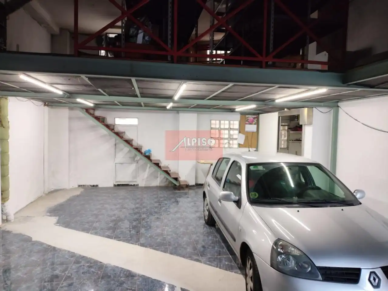 Local comercial en venta en Carretera Granja