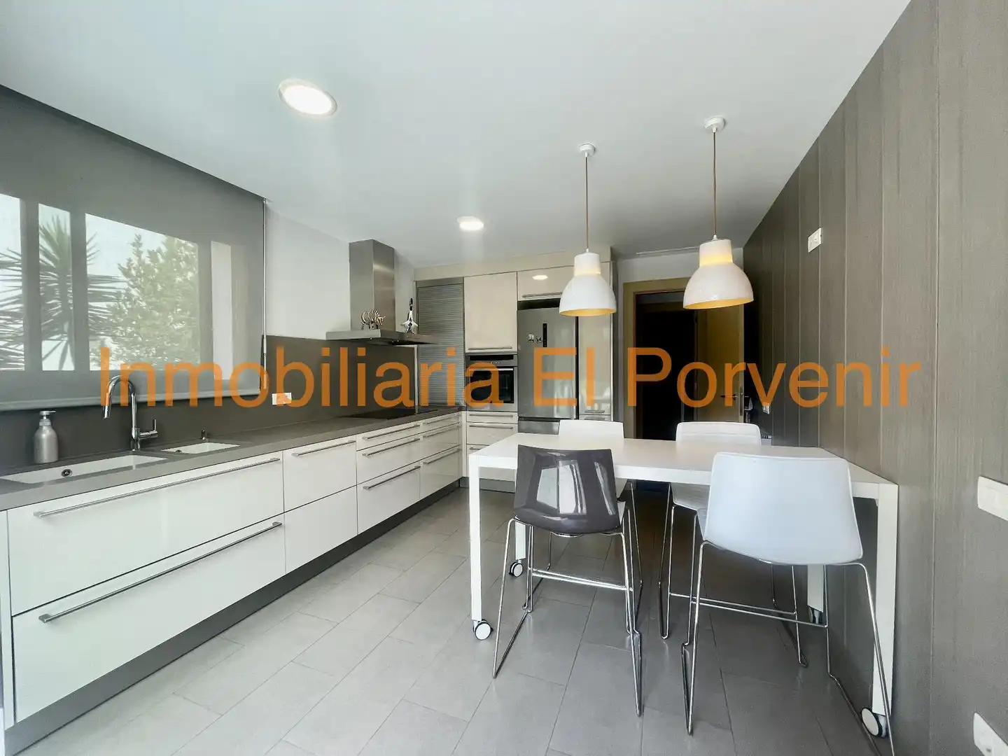 Cocina de Casa o chalet en venta en Torrent con Aire acondicionado, Calefacción y Jardín privado
