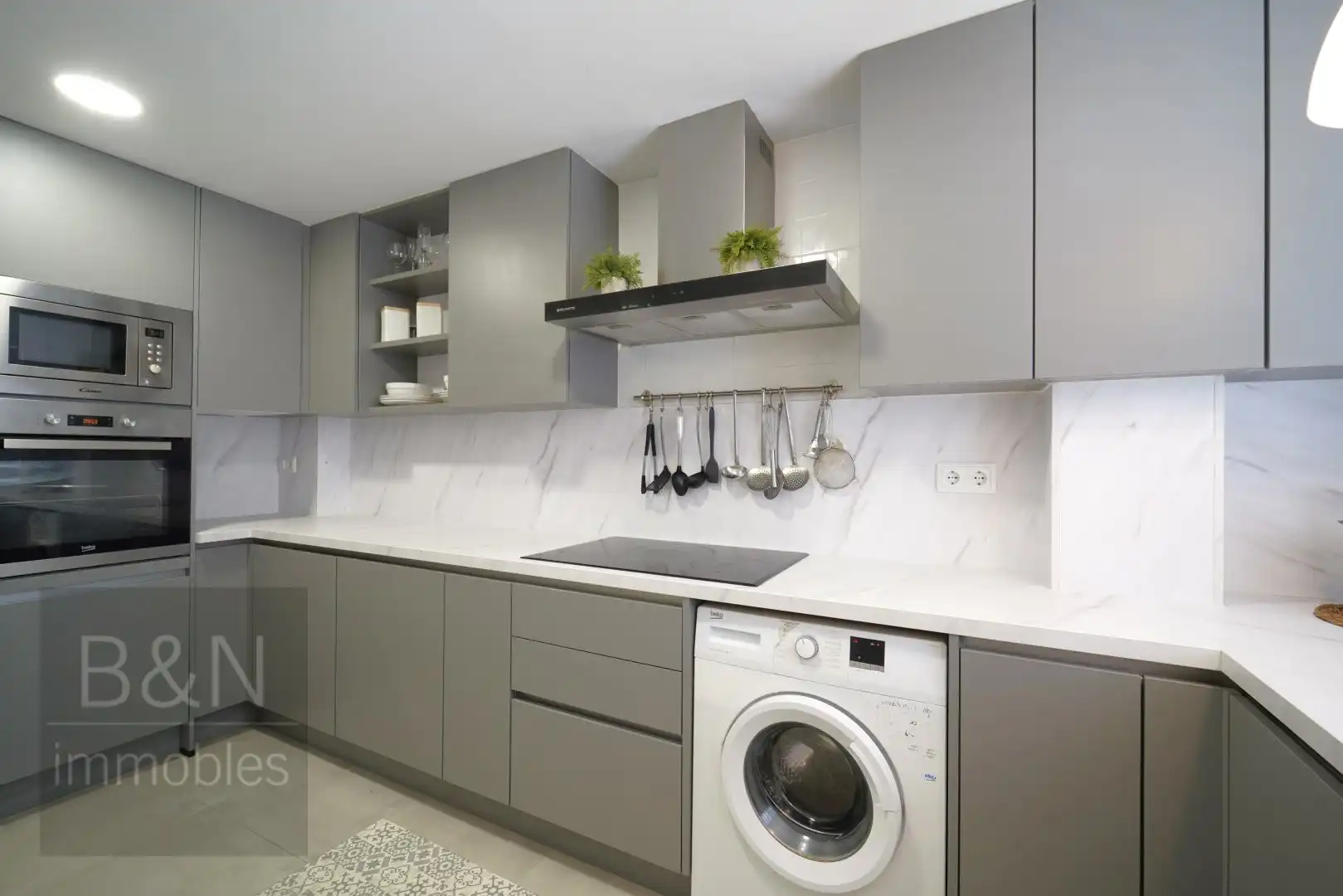 Cuina de Dúplex en venda en Terrassa amb Aire condicionat, Calefacció i Terrassa