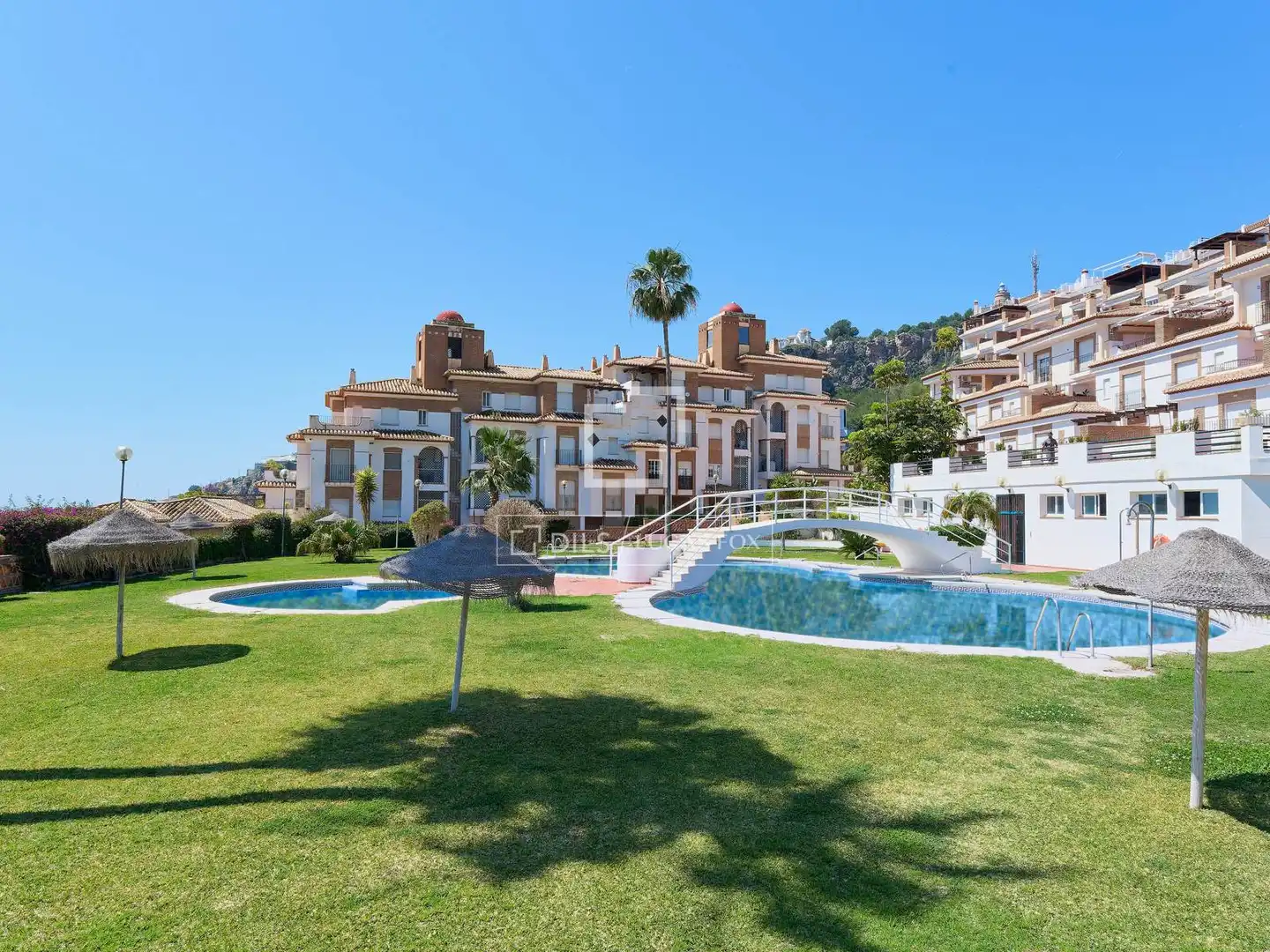 Exterior view of Flat for sale in Almuñécar  with Air Conditioner, Terrace and Swimming Pool