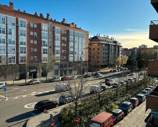 Pis de lloguer a N/A, Ventas