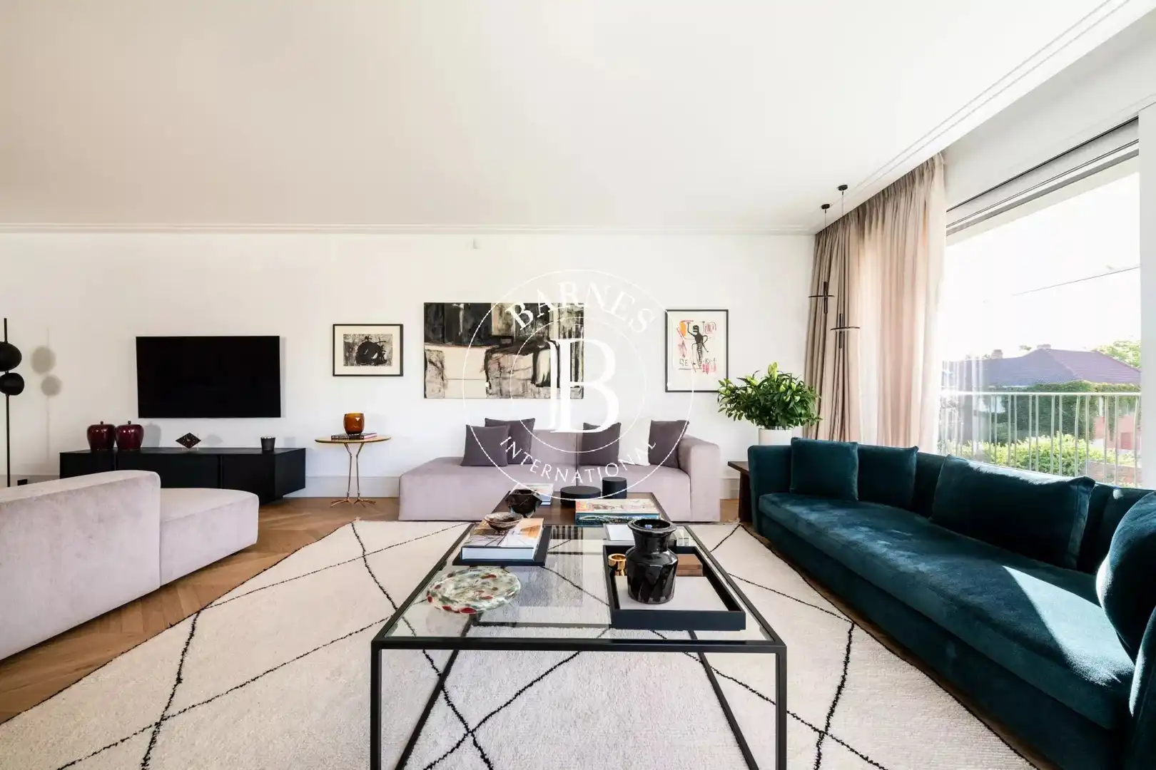Living room of Flat for rent in Madrid  with Air Conditioner, Terrace and Furnished
