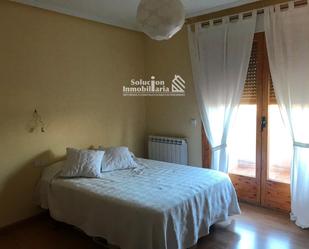 Bedroom of Single-family semi-detached for sale in Mozárbez  with Terrace