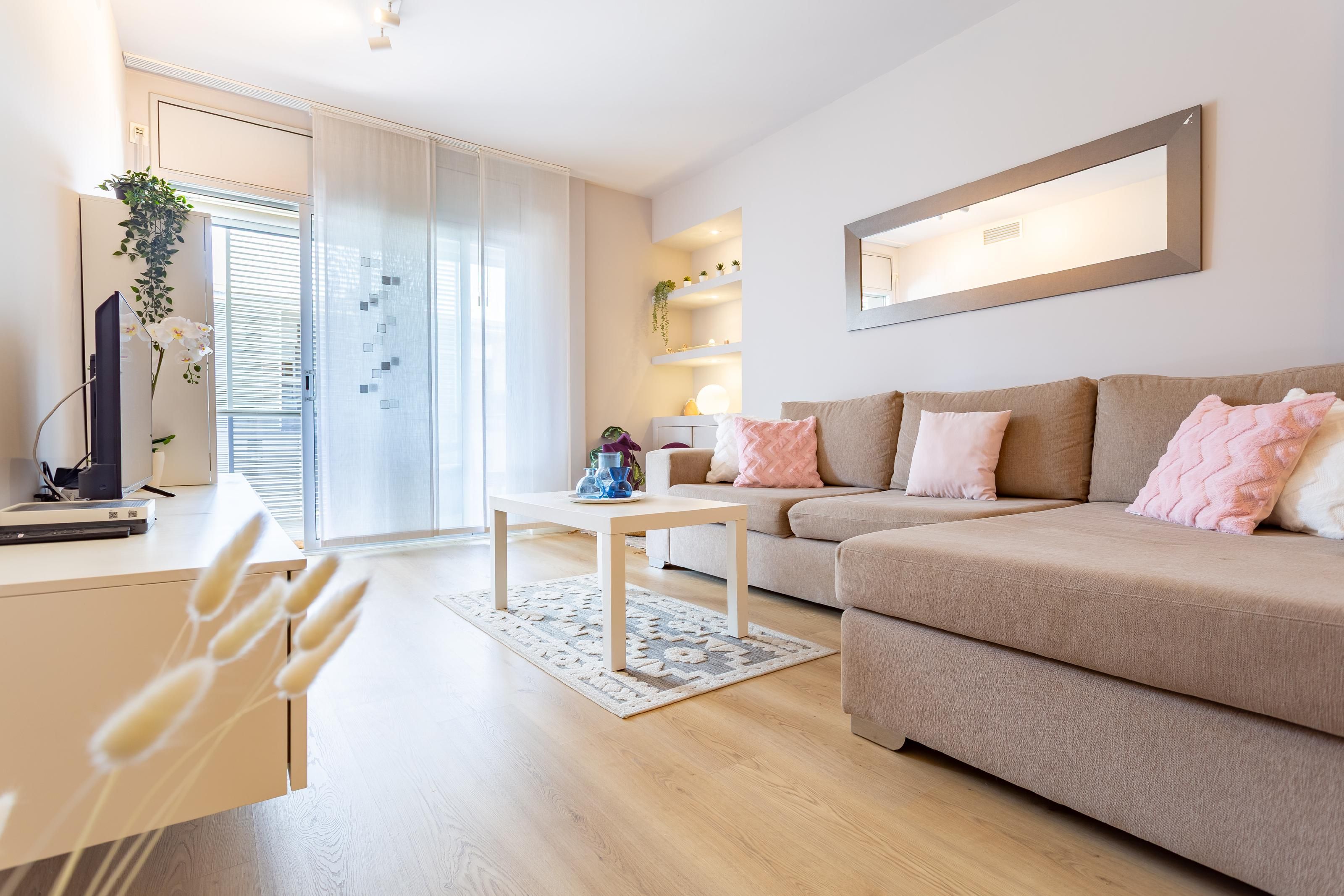 Sala d'estar de Apartament en venda en Salou amb Aire condicionat, Calefacció i Jardí privat