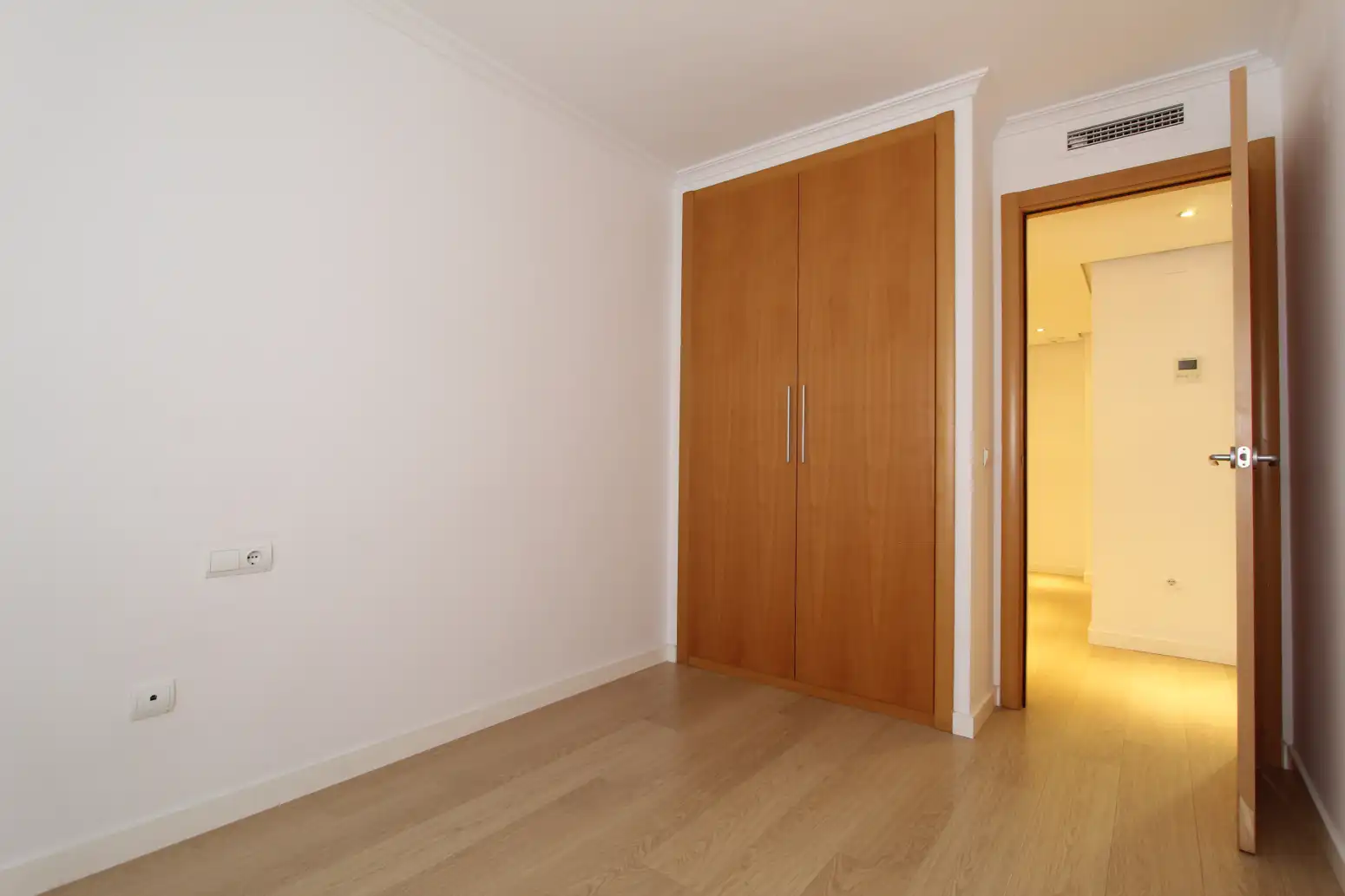 Schlafzimmer von Wohnung zum Verkauf in Aldaia mit Terrasse und Abstellraum