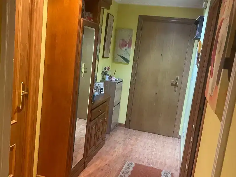 Piso en venta en Tineo con Trastero y Amueblado